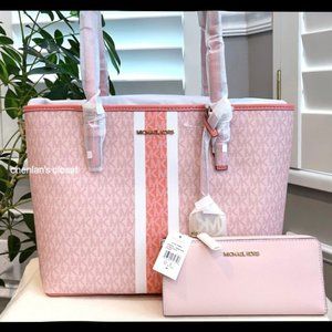 🌸NeW! Michael Kors Carryall Tote MD Set